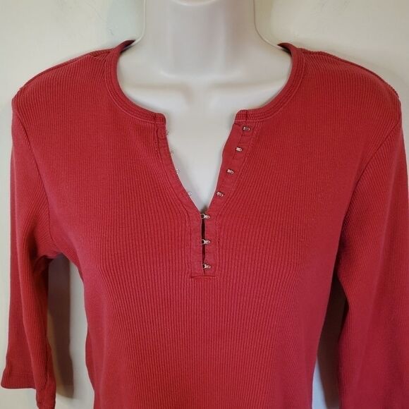 Red 3/4th Sleeve Henley Clasp Shirt - Picture 2 of 9
